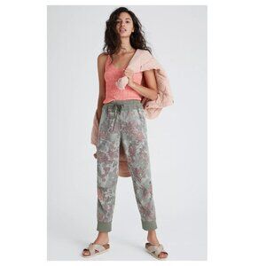 Anthropologie Nomad Joggers Camo Floral